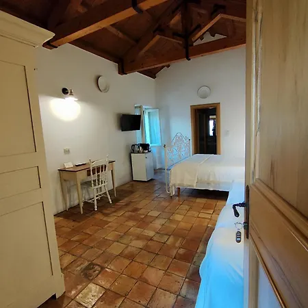 Affittacamere Agli Archi Dimore Storiche 3*